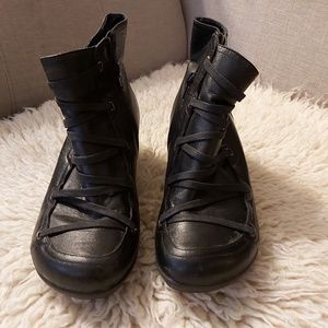 Miz Mooz Claudia black ankle leader boots, 39